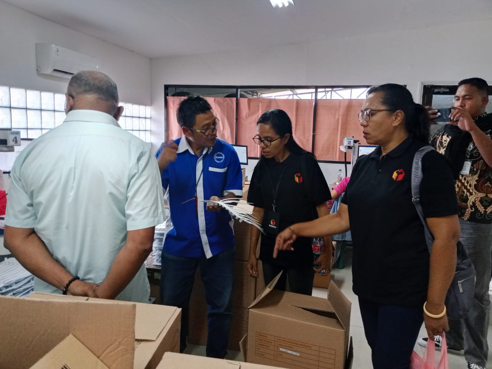 Bawslu flotim bersama KPU Flotim