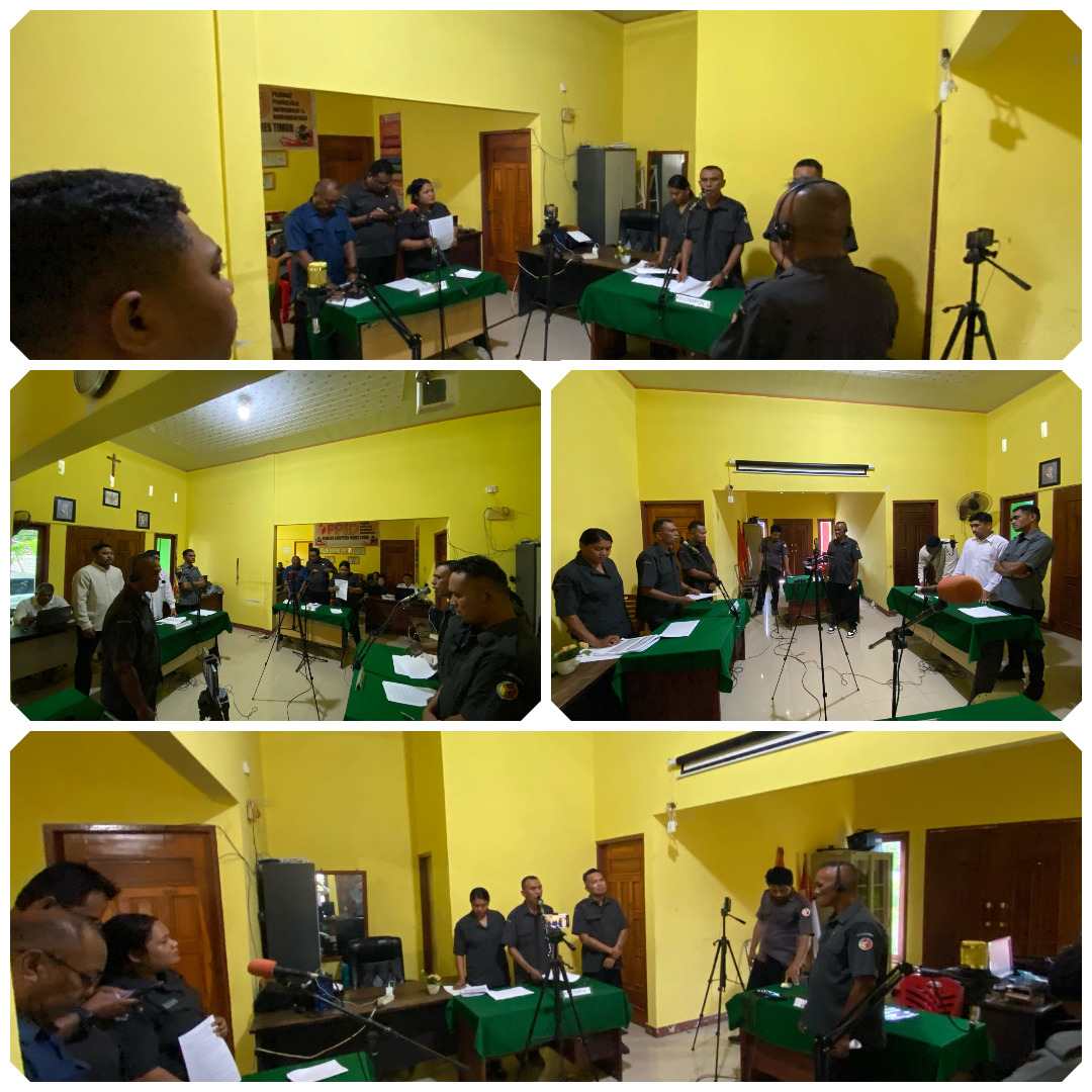 Debat antar kelompok staf Bawaslu Flores Timur