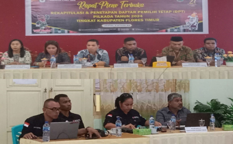 Rapat penetapan DPT Kabupaten Flores Timur