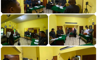 Debat antar kelompok staf Bawaslu Flores Timur